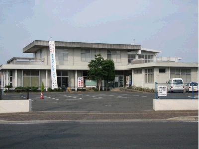 大村市上下水道局（外観）